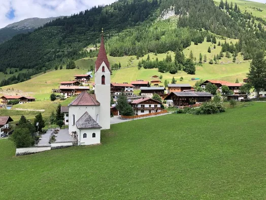 Kirche Gramais