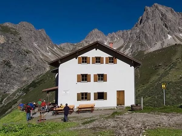 Steinseehütte 2.061 m