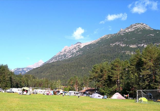 Camp site, shower, toilet, standard