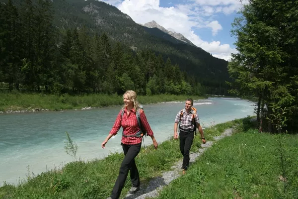 Lechweg Abschnitt: Elbigenalp - Häselgehr