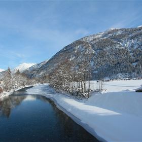 Along the Lech: Häselgehr - Elmen
